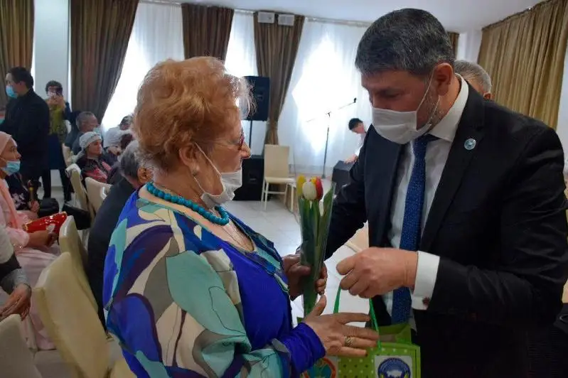 Благотворительную акцию к 8 марта провели в столичном Доме дружбы