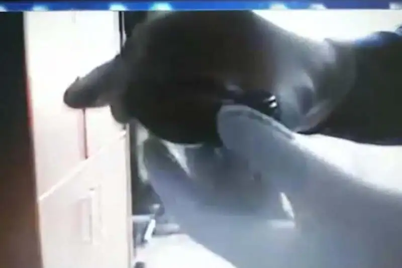 Наркосбытчицу с героином задержали в Алматинской области