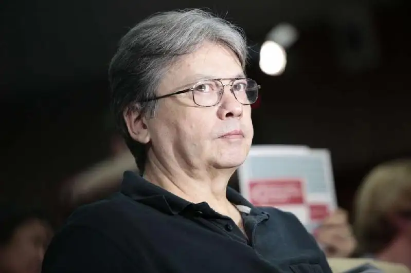 Режиссер Рашид Нугманов рассказал, почему не снимает кино о Викторе Цое