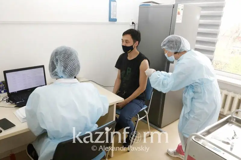 1/5 часть всех вакцинировавшихся против COVID-19 в стране приходится на Алматы