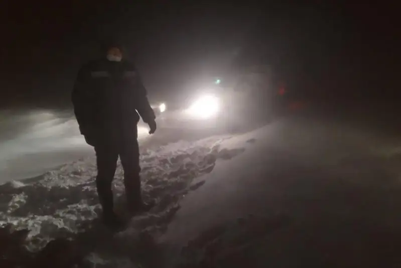 В СКО пять человек пропали в буран, двоих до сих пор ищут