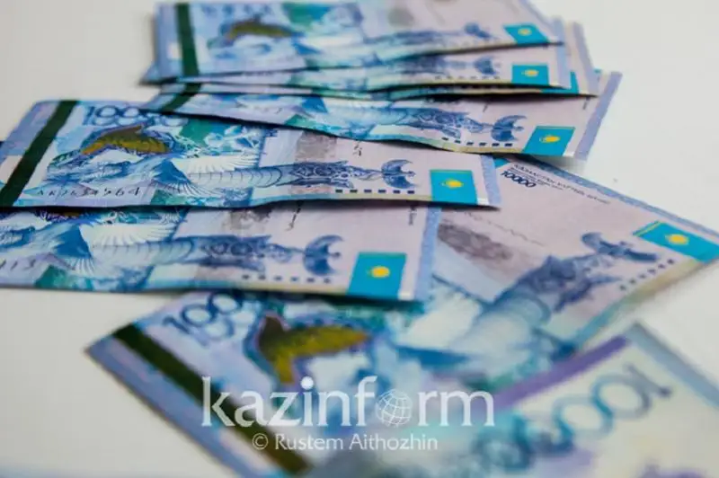 Выплаты ко Дню Победы получили около двух тысяч атыраусцев