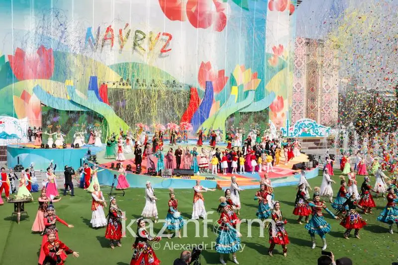 Хронику празднования Наурыз представили в госархиве Алматы