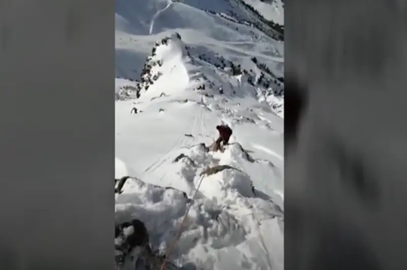 Найдено тело потерявшегося в горах Алматы мужчины