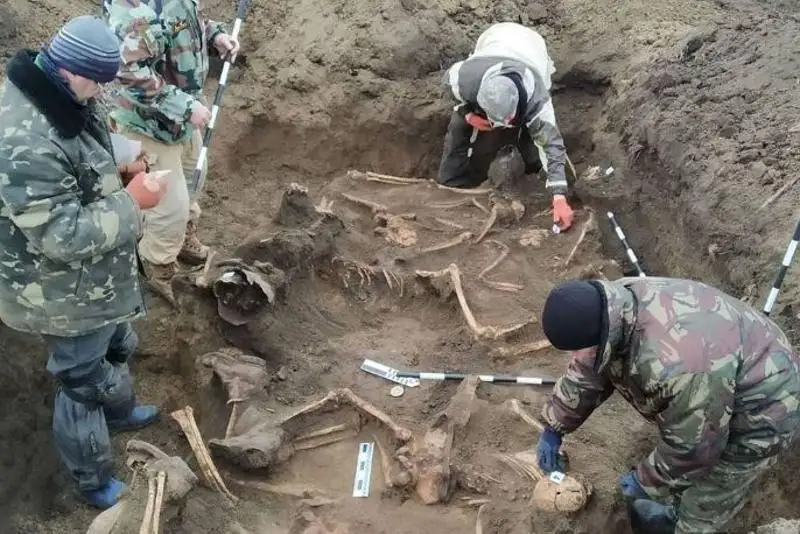 Поисковики обнаружили в Молдове останки фронтовика из СКО