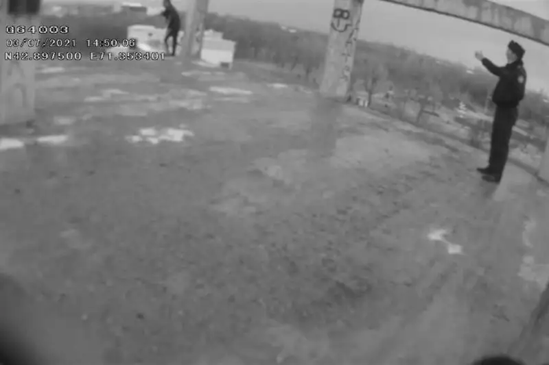 Попытку суицида предотвратил полицейский в Таразе