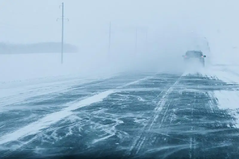 В Атырауской области закрыли трассу на Макат