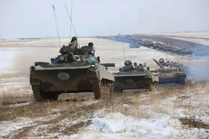 Новые формы ведения боя отработали на учениях казахстанские военные