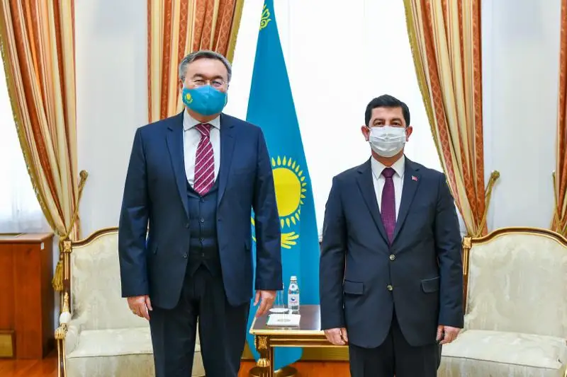 Пути укрепления культурно-гуманитарных связей рассмотрели глава МИД РК и посол Турции в Казахстане