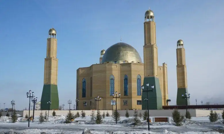 Строившаяся с 2008 года мечеть открылась в Семее