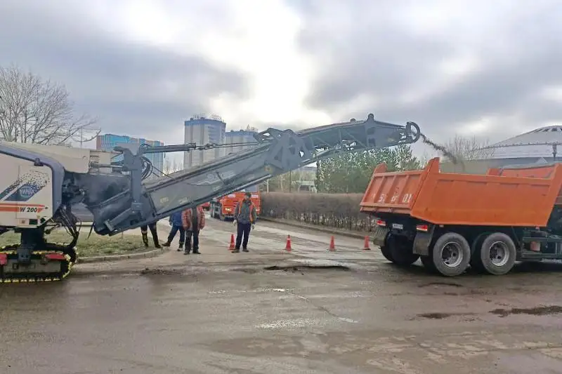 Движение на участке автодороги вокруг столичного цирка перекрыто