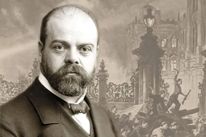 ءتىلسىم قازىنانىڭ حيکاياسى