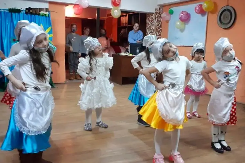 Праздничный концерт «Подснежники для мам!» в честь 8 марта прошел в Алматы