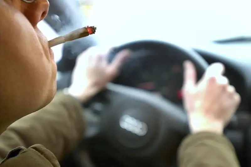 Водителя в состоянии наркотического опьянения задержали в ВКО