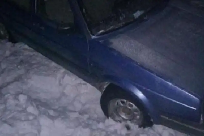 100 км преодолели костанайские спасатели в поисках водителя в степи