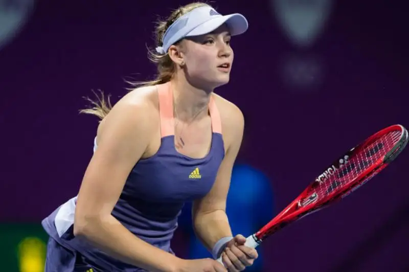 Елена Рыбакина Аустралия чемпионатындағы карантин туралы: Бәрі де қатаң