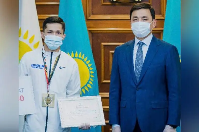 Акимат Нур-Султана выделит Санжару Ташкенбаю грант на обучение