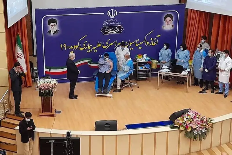 В Иране стартовала вакцинация против COVID-19