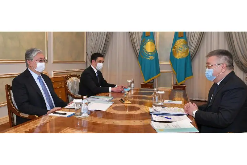 Мемлекет басшысы Жоғары Сот Кеңесінің төрағасы Талғат Донақовты қабылдады