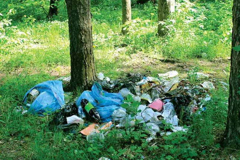После прихода туристов остаются тонны мусора – Минэкологии будет бороться с бескультурьем