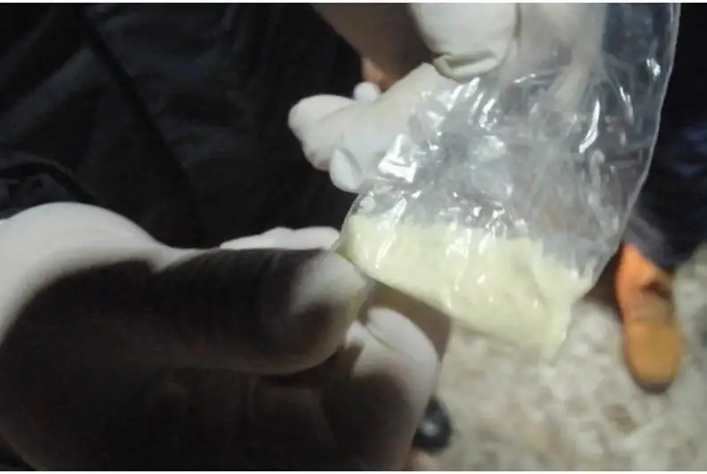 Курьера психотропных веществ задержали в ВКО