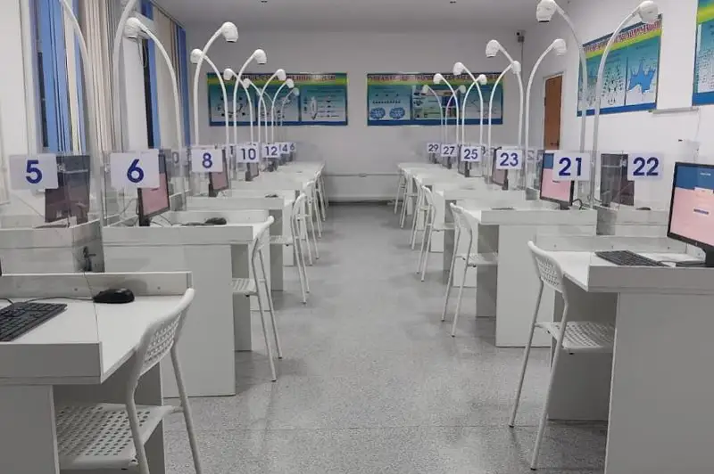 Выпускники школ Карагандинской области сдали весеннее ЕНТ