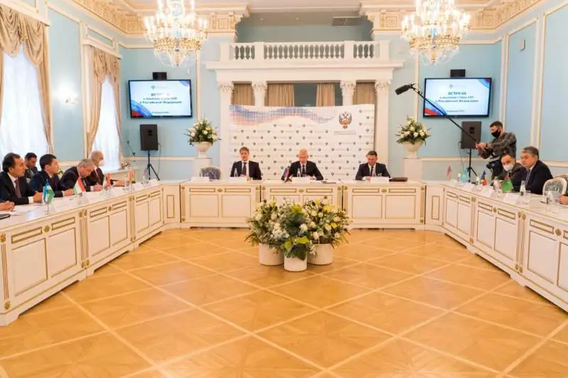 Казахстан поддерживает проведение Первых игр стран СНГ в Казани - посол РК