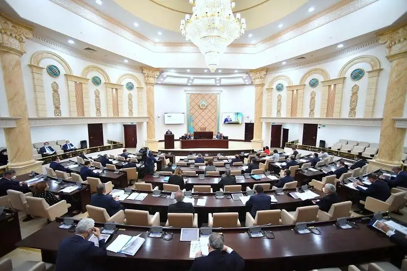 Более 20 рекомендаций направил Сенат по итогам Правительственного часа