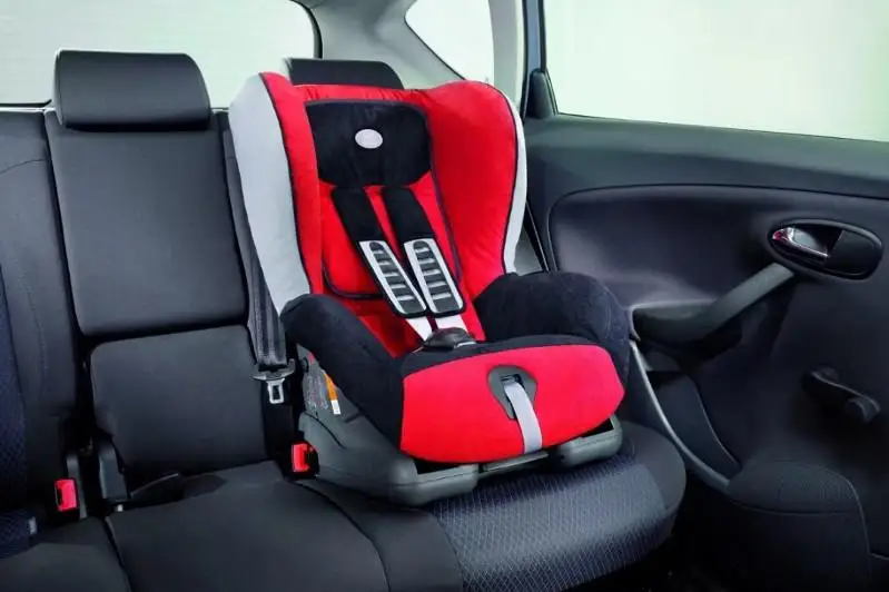 Свыше тысячи акмолинских водителей наказали за отсутствие автокресел