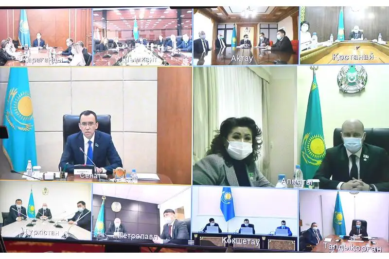 Маулен Ашимбаев: Сенаторы должны постоянно находиться в тесном контакте с маслихатами