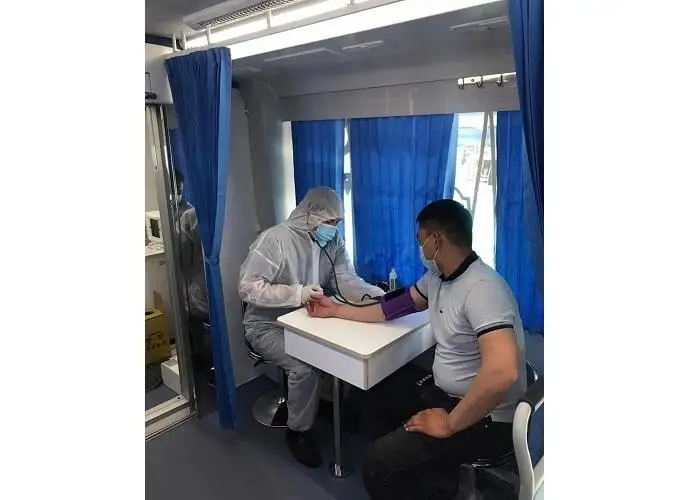 Передвижные медкомплексы по вакцинации работают на самом крупном рынке Тараза