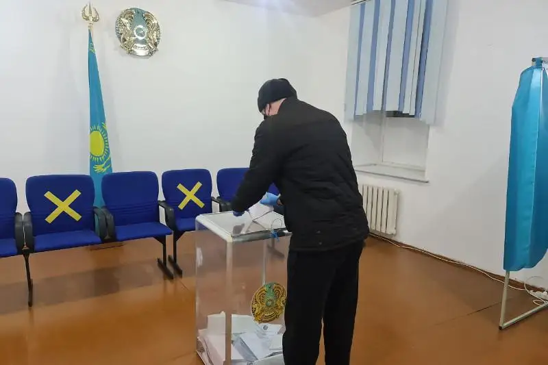 В голосовании на парламентских выборах принимают участие свыше пяти тысяч содержащихся в СИЗО - КУИС