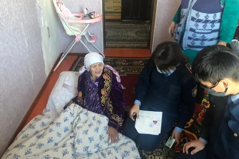 В 101 год получила новое удостоверение личности жительница Туркестанской области