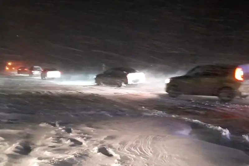 Более 400 домов из-за непогоды остались без электричества в СКО