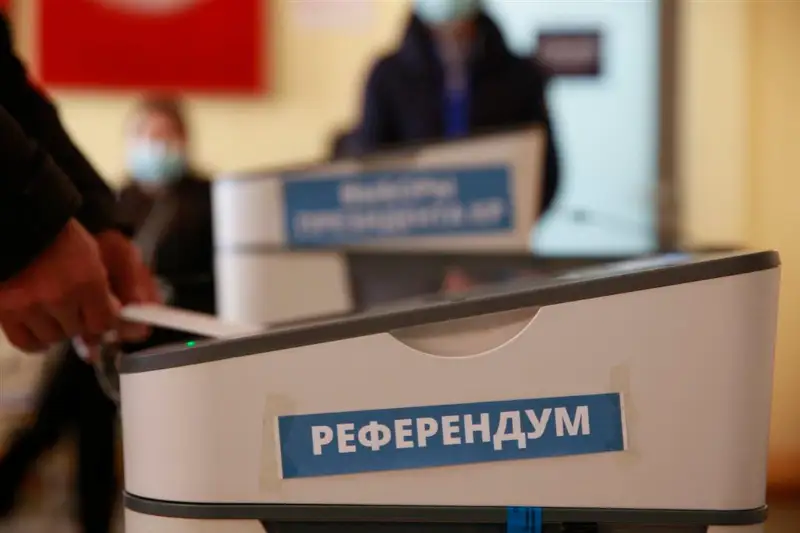 Выборы и референдум по проекту Конституции завершились в Кыргызстане