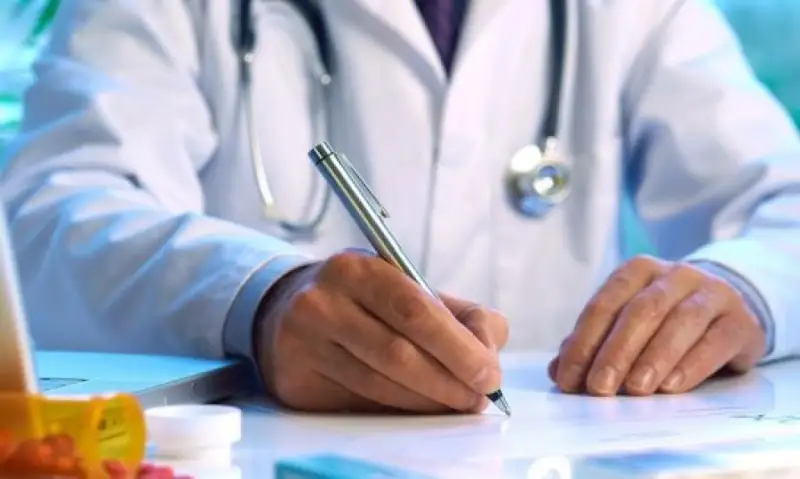 Medıtsınalyq saqtandyrý: 2020 jyly elordalyqtar 27,7 mlrd teńge jarna aýdardy