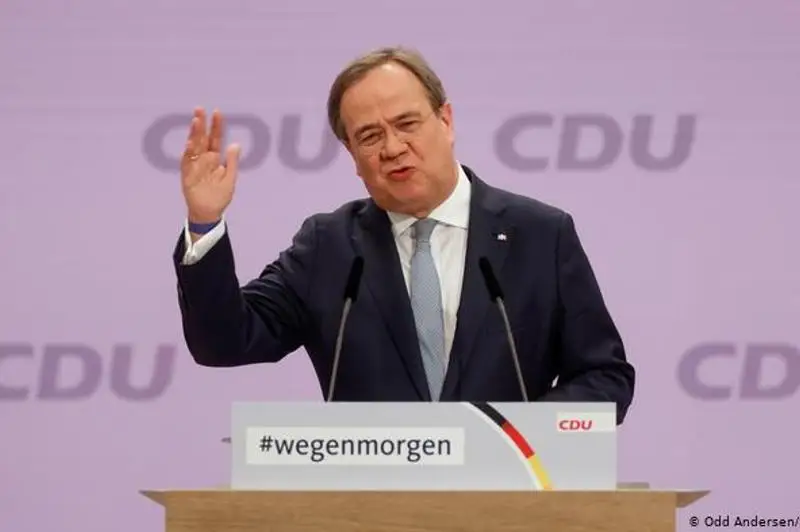 Angel Merkel partııasyna Armın Lashet basshylyq jasaıdy