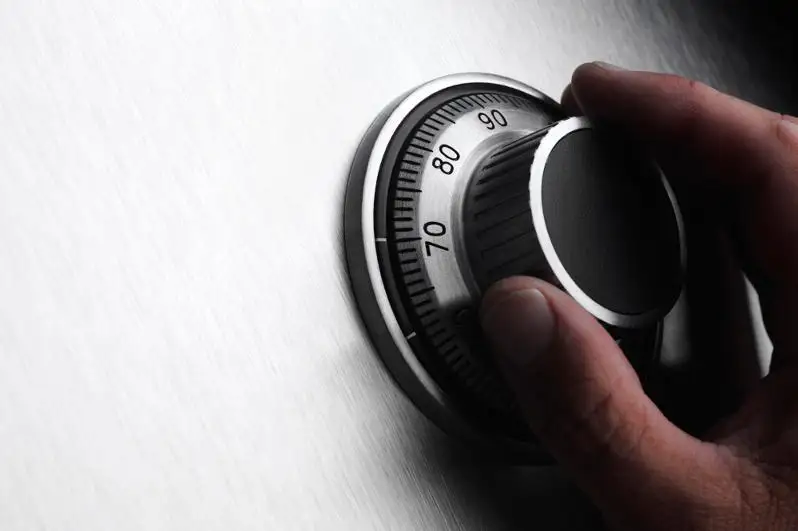 Банда, укравшая сейф с 40 млн тенге, задержана в Акмолинской области