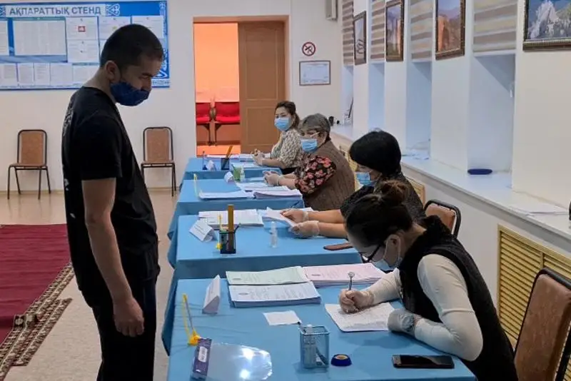 Mańǵystaýda aýrýhanada emdelip jatqan 1025 naýqas daýys berý múmkindigine ıe boldy