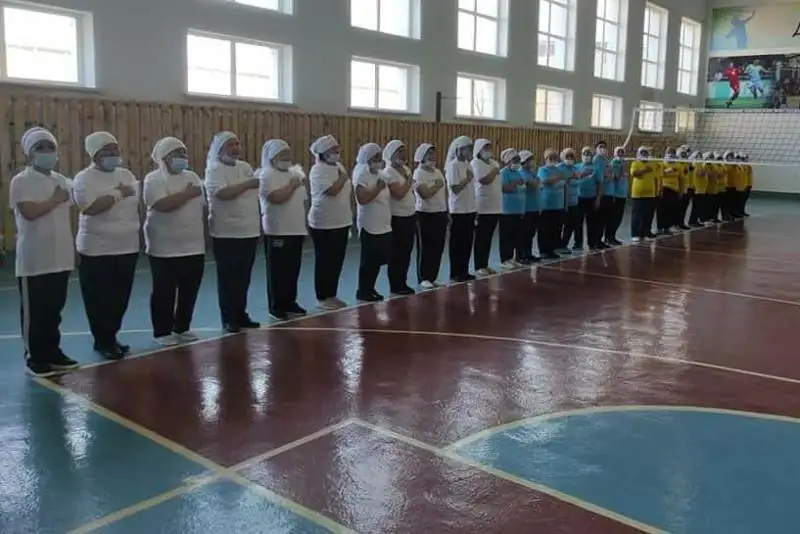 Арысские бабушки приняли участие в спортивных соревнованиях