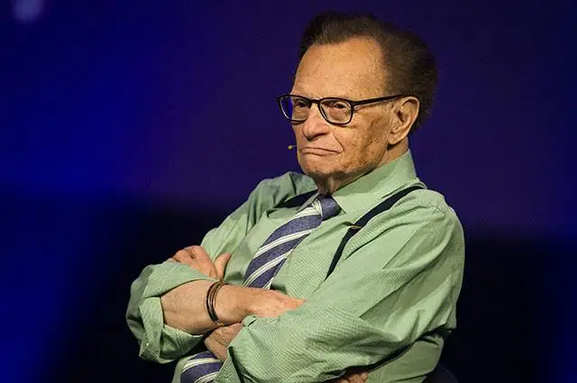 Скончался легендарный телеведущий Ларри Кинг