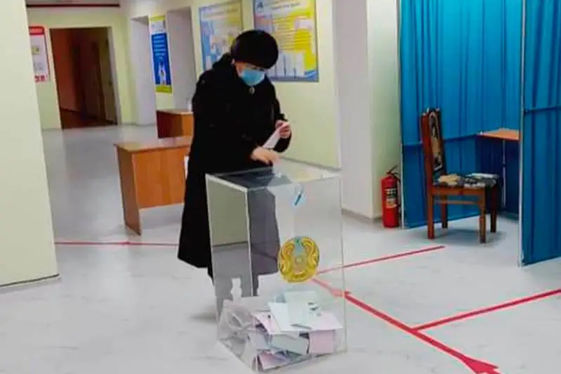 Bul saılaý ár otbasynyń, qara qazan, sary balanyń qamy úshin bolyp jatyr- máslıhat hatshysy