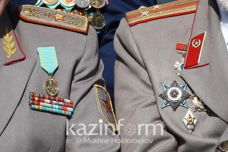 Сколько получают ежемесячно ветераны ВОВ в Казахстане