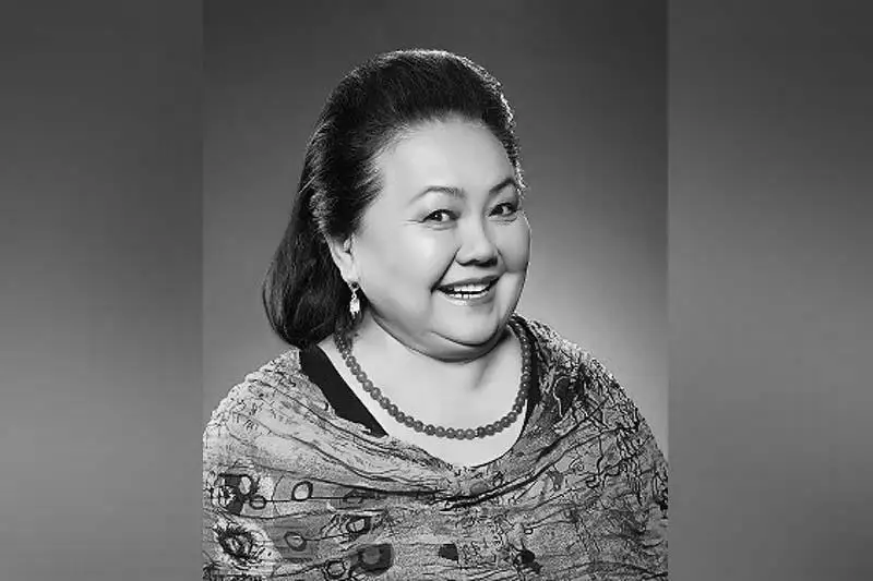 Глава государства выразил соболезнования семье актрисы Газизы Абдинабиевой