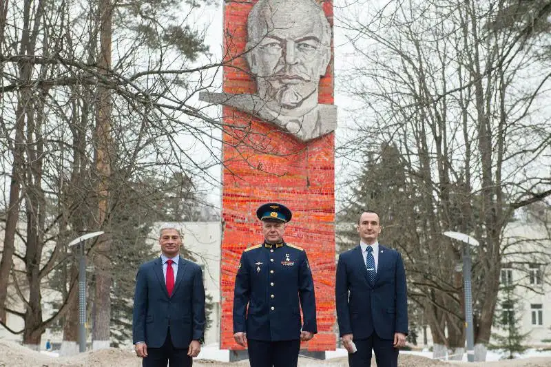 Экипажи корабля «Союз МС-18» прибыли на Байконур