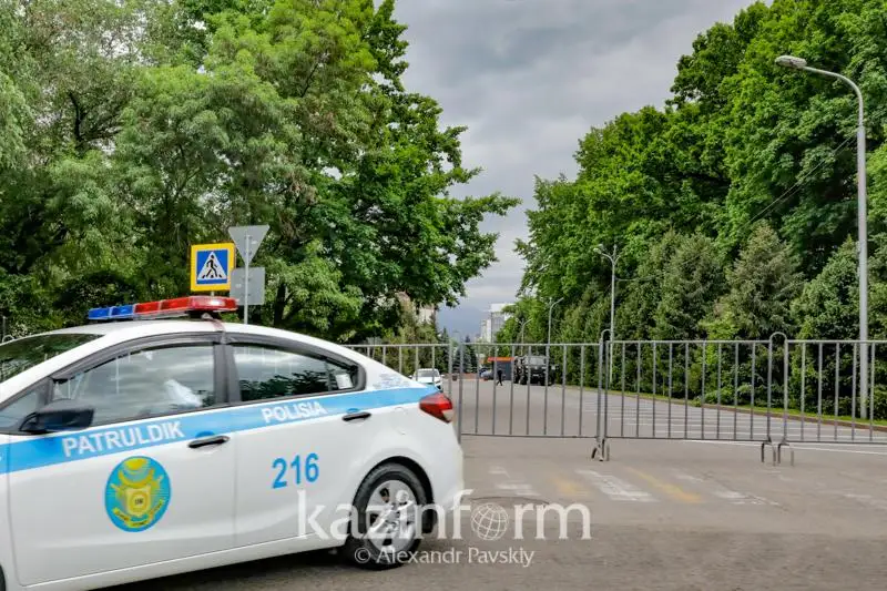 Прогулку по Арбату запретили по выходным в Алматы