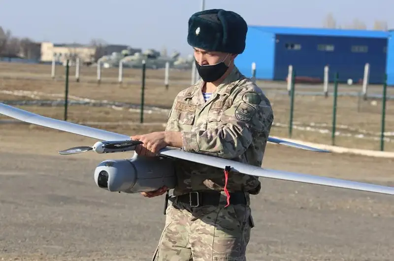 Qazaqstanda shyǵarylǵan «Shaǵala» pılotsyz ushý apparaty polıgonda synaqtan ótkizilýde
