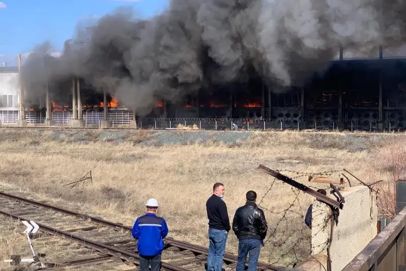 Пожар в майнинговой компании произошел в Павлодарской области