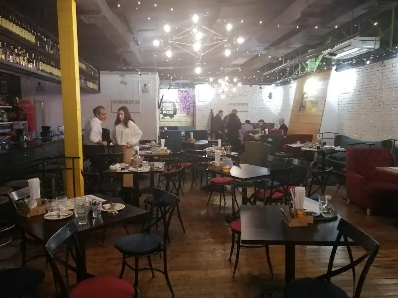 Свыше 10 столичных заведений привлекли к ответственности за сутки за нарушение карантина