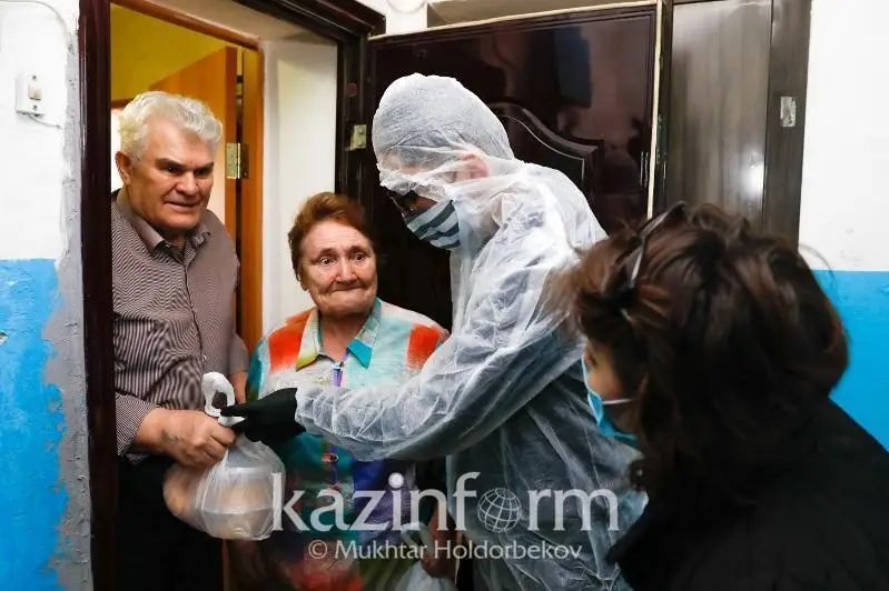 Казахстанские волонтеры оказали помощь более 1,5 млн человек с начала пандемии